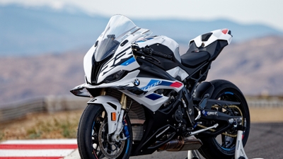 Speed and Style BMW S 1000 RR Superbikes Roaring Through the Streets