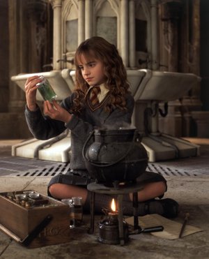 Emma Watson as Hermione Granger in Harry Potter HD Wallpaper for Mobile and PC