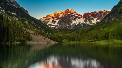 Majestic Maroon Bells Captivating Elk Mountains Landscape