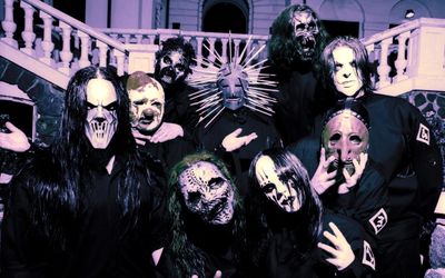 Spooky Halloween Costumes Metal Slipknot and NuMetal HD Wallpaper for Free Download  2560x1600px