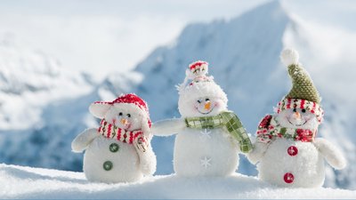 HD Snowman Wallpaper Festive Creation for Christmas and Winter Holidays  1080p 2K 4K 5K Options Available