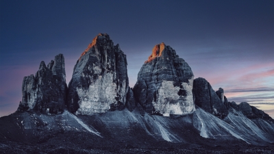 Mesmerizing Three Peaks of Lavaredo Dolomite Mountains Scenery